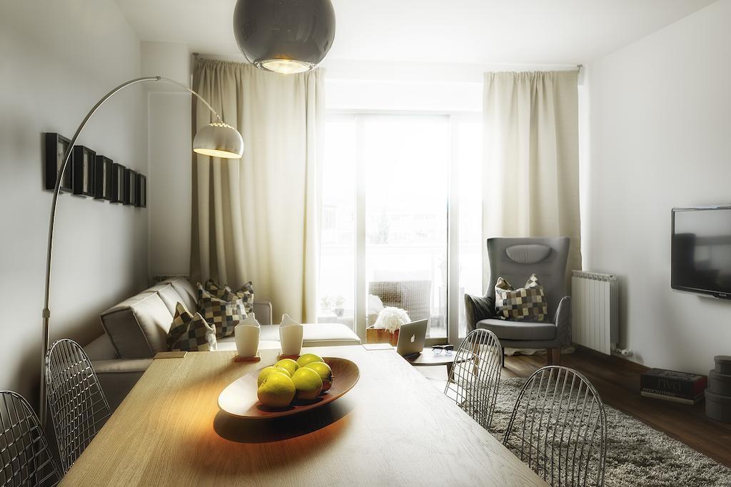 Apartment Business *