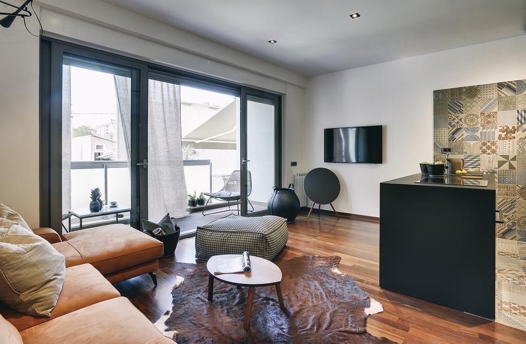 Apartment Business
